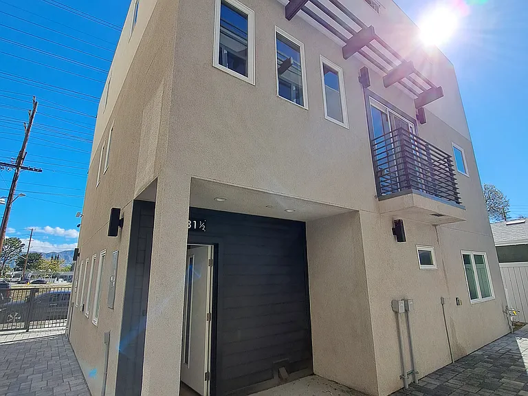 5631 Whitnall Hwy #1/2 — Photo 14
