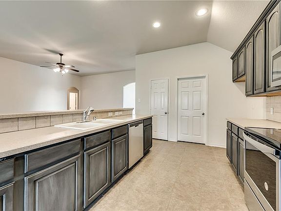 2nd image of 4412 Temecula Creek Trl