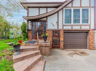 116 Apache Trl, Toronto, ON M2H 2H9