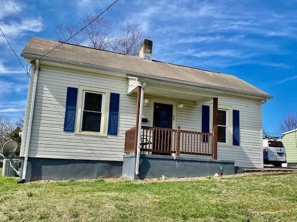 34 Glen Oak Dr, Danville, VA 24541