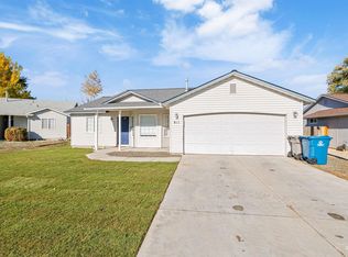 811 War Bonnet Ct, Caldwell, ID 83607