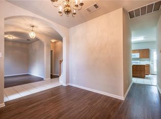 1305 Rutherford Dr, Leander, TX 78641