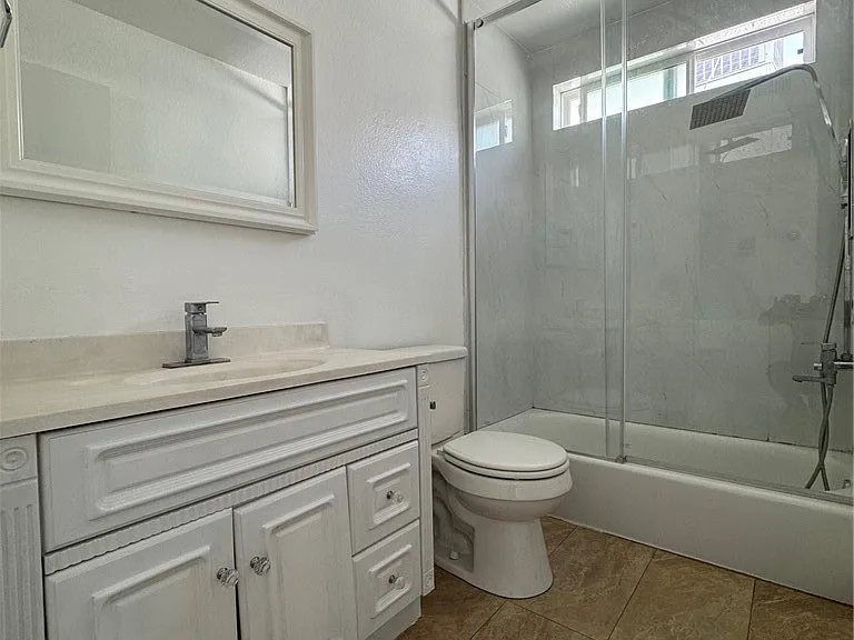 412 Burchett St #20 — Photo 6