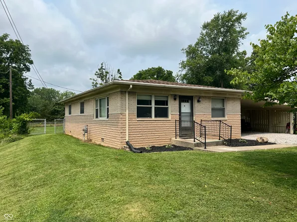 690 S County Road 125 W, Greencastle, IN 46135