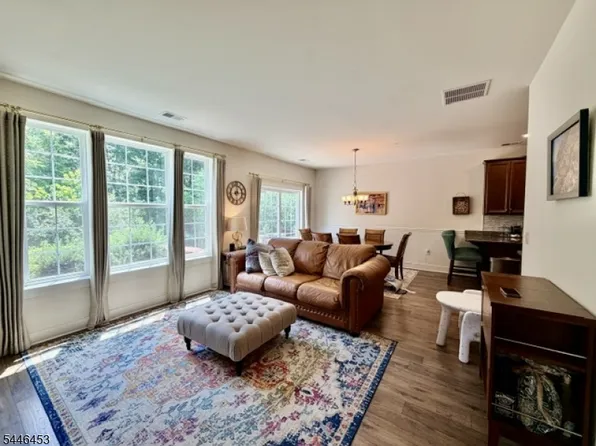 403 Parkview Ln #403, Rockaway Twp., NJ 07866