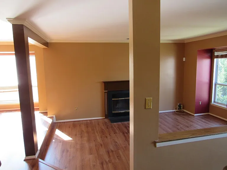 7734 Chatfield Ln — Photo 21