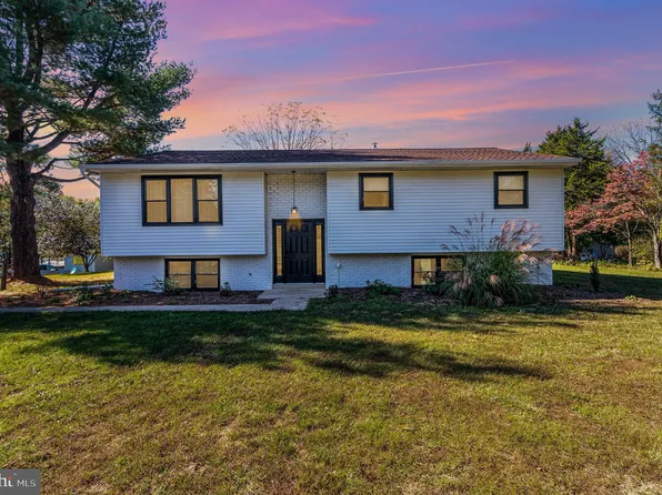 991 Old Rossville Rd, Lewisberry, PA 17339