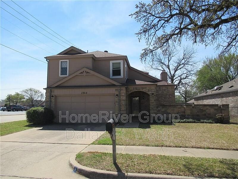 1944 Realistic Dr, Bedford, TX 76021 Zillow