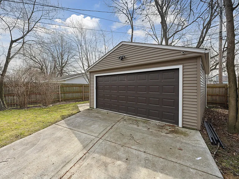 12605 Crossburn Ave — Photo 24