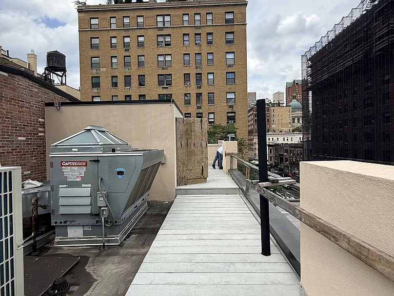 140 E 74th St #1 — Photo 9
