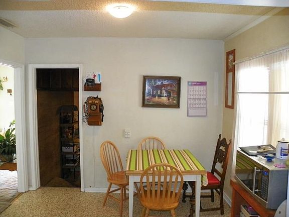 5th image of 806 W 23rd St