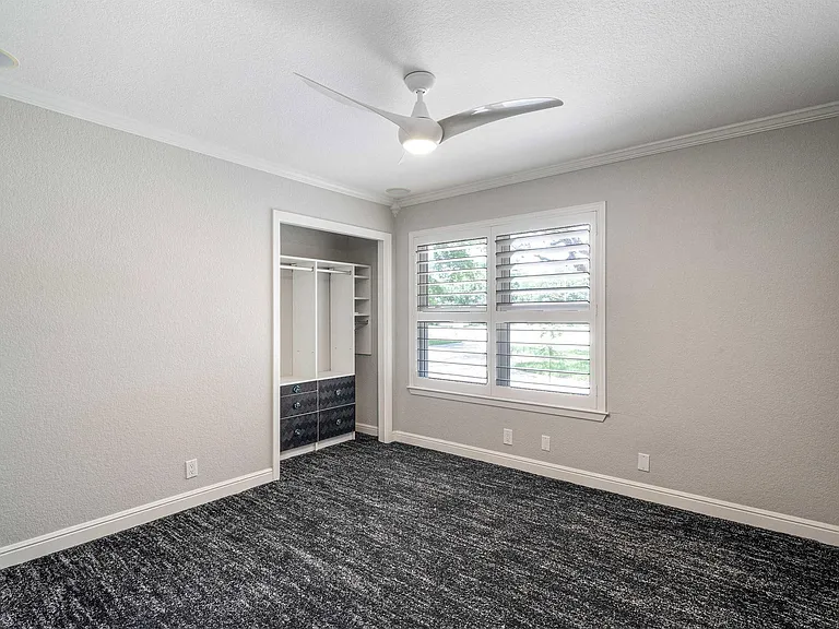 3215 Sesbania Dr — Photo 22