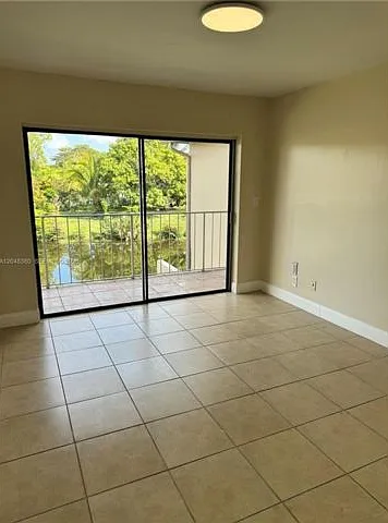 3167 Coral Springs Dr — Photo 10