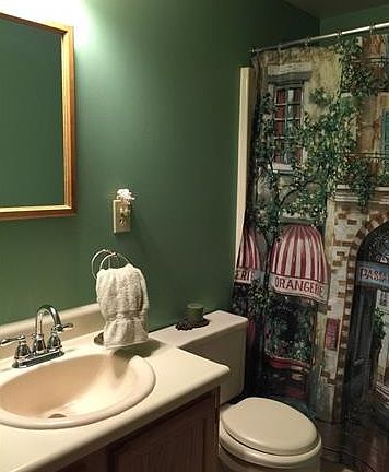 4th image of 24528 Halley Crescent Dr