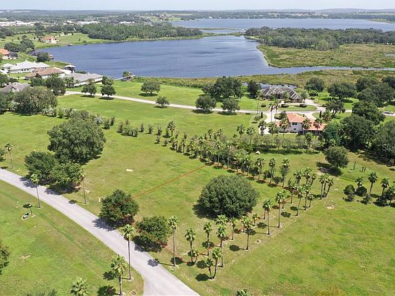 4th image of Royal Palm Dr