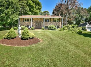 355 Stoney Hollow Rd, Cabot, PA 16023