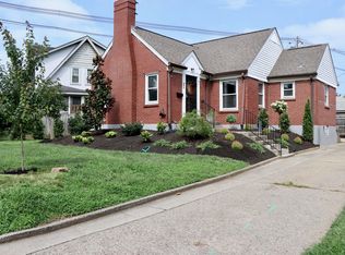 903 Greenleaf Rd, Louisville, KY 40213