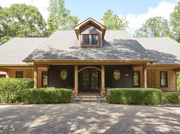 224 Riverbend Dr, Lagrange, GA 30240