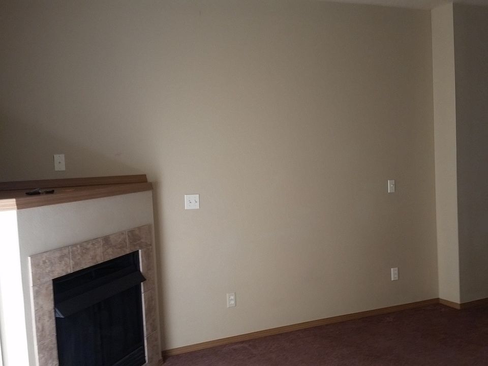 2nd image of 2955 SE 92nd Ave