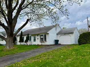 1300 Evaline Dr, Columbus, OH 43224