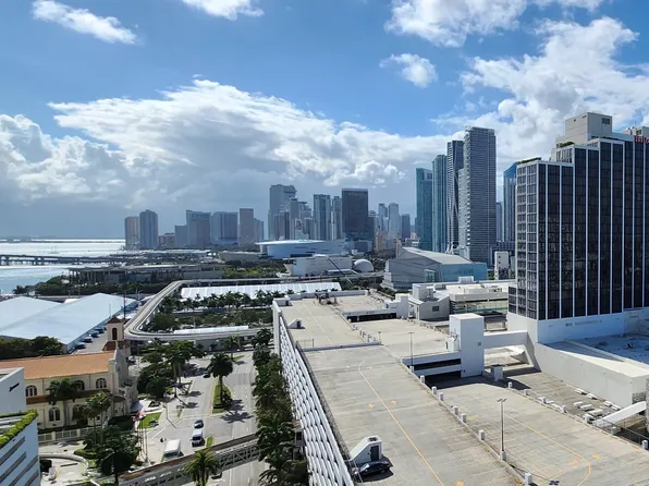1750 N Bayshore Dr, Miami, FL
