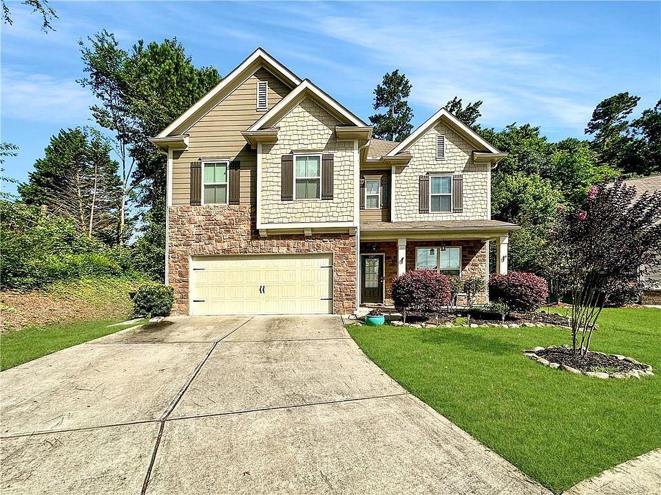 1st image of 107 Silverwood Dr