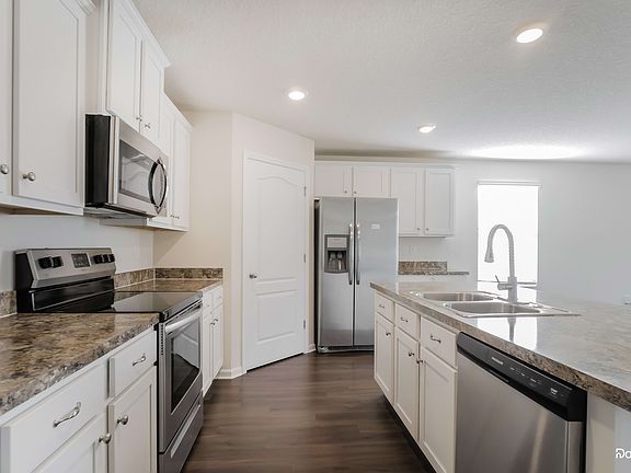 3rd image of 2237 Pebble Point Dr