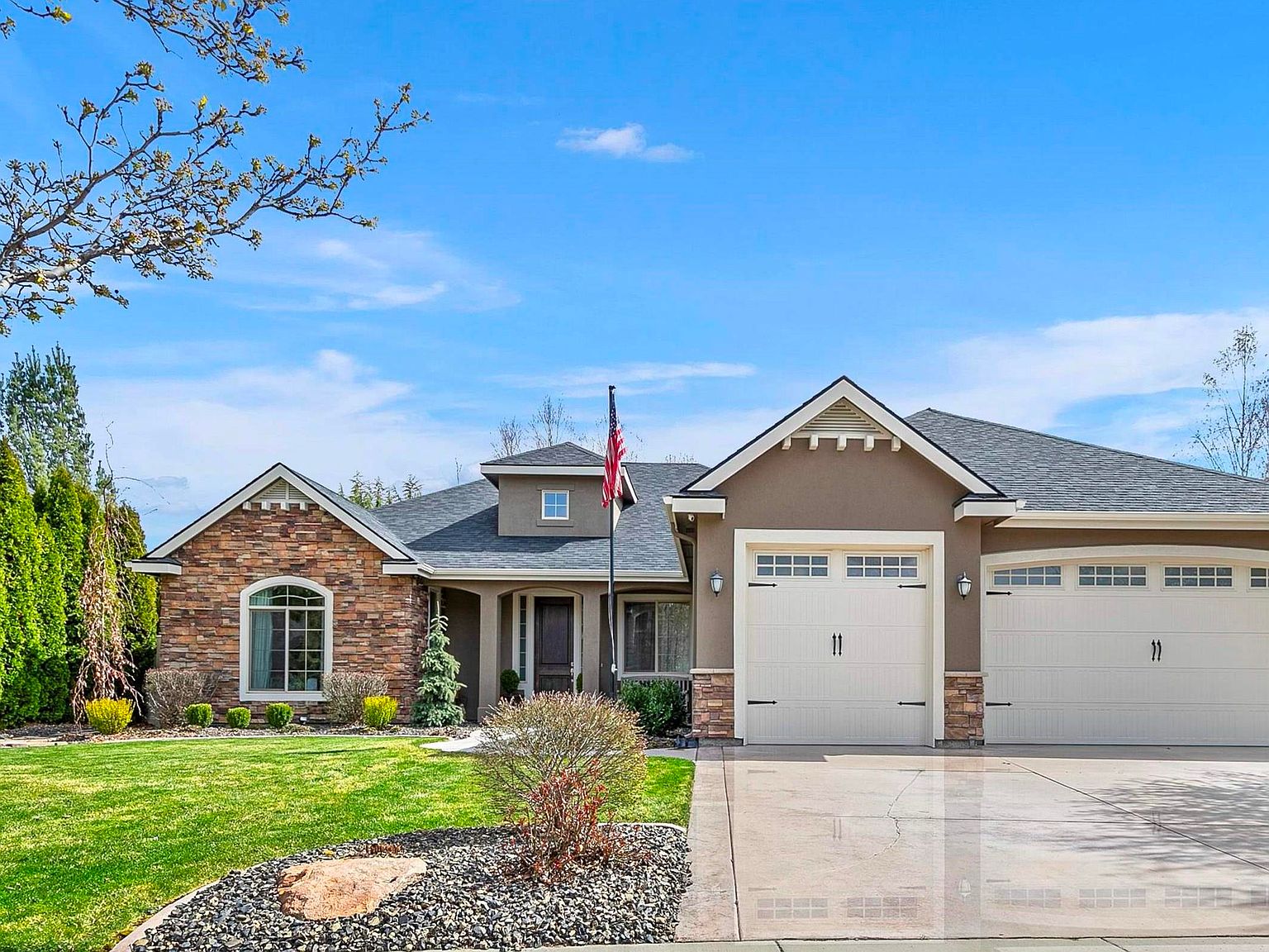 2286 E Sidewinder Dr, Meridian, ID 83646 | Zillow