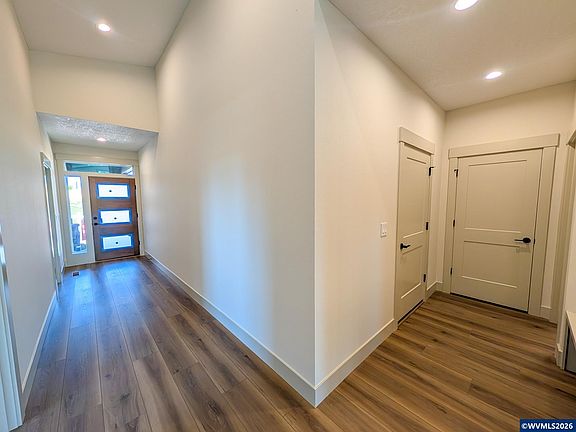 4th image of 6173 Evangelista St S