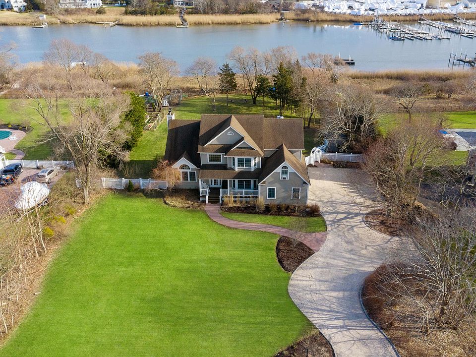 1st image of 34 S Bay Ave