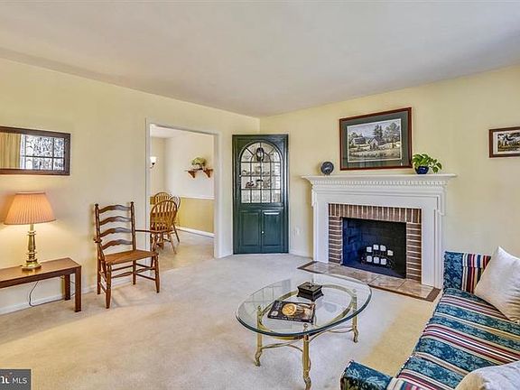 3rd image of 3371 Hickory Hills Dr