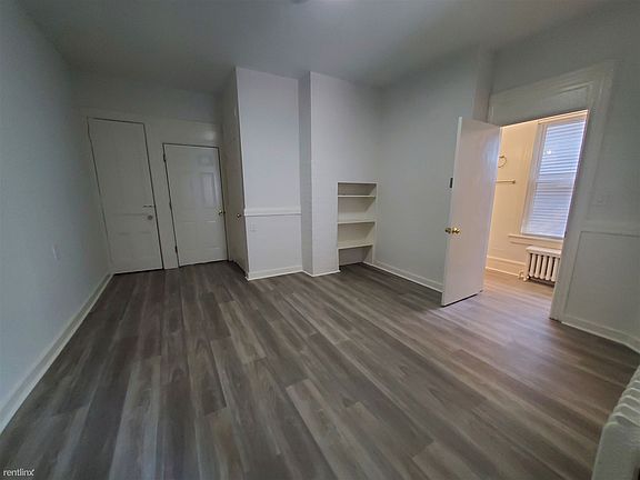 3rd image of 1462 Summer St APT A