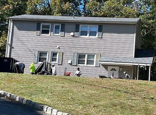 34 Mountain Ave, Wanaque, NJ 07465