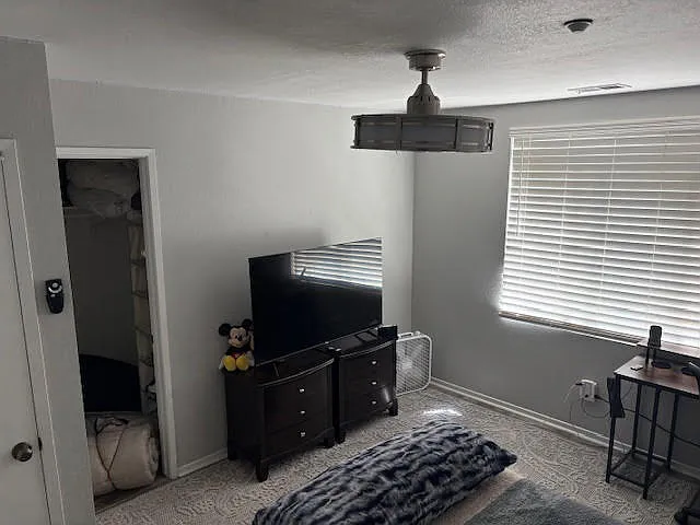1615 Carriage Cir — Photo 16