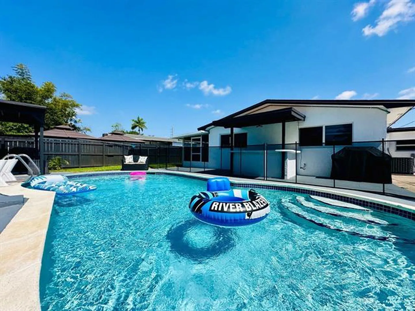 6740 Custer St # 6740, Hollywood, FL 33024 — Photo 2