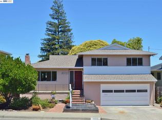 19592 Barclay Rd, Castro Valley, CA 94546