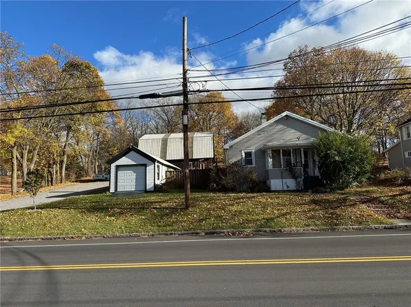 264 Rochester St, Avon, NY 14414