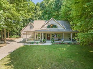 4815 Ironwood Dr, Stanton, MI 48888