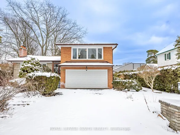 83 Deep Dene Dr, Toronto, ON M1C 1L9