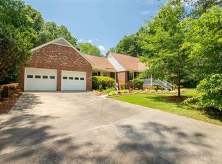 2018 Fairway Dr, Lancaster, SC 29720