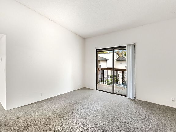 5th image of 1050 Lake Blvd APT 16