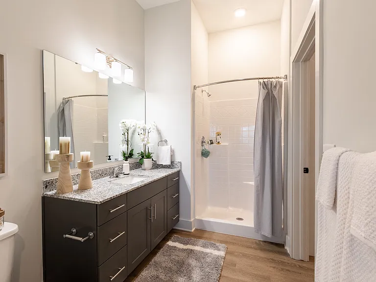 Altitude Raleigh Apartments — Photo 13