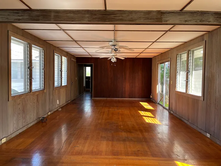 1849C Liliha St — Photo 2