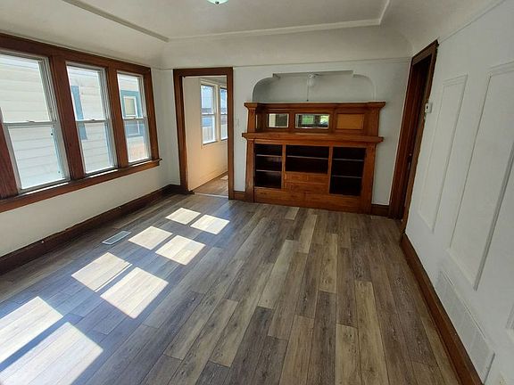 3rd image of 3843 N 6th St #3843