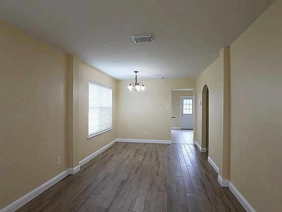 2nd image of 11902 Tierra Palms Ct