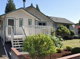 547 S 160th St #1, Seattle, WA 98148