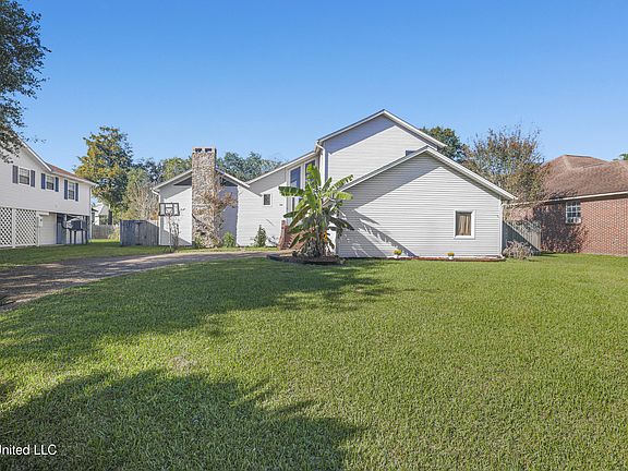 4th image of 4409 Shadow Wood Cir