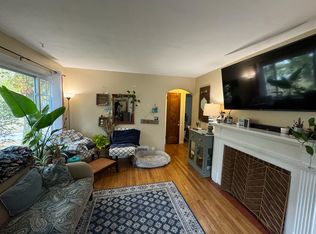 123 Forest Hill Dr, Avon Lake, OH 44012