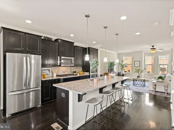 6829 William White Way, Haymarket, VA 20169
