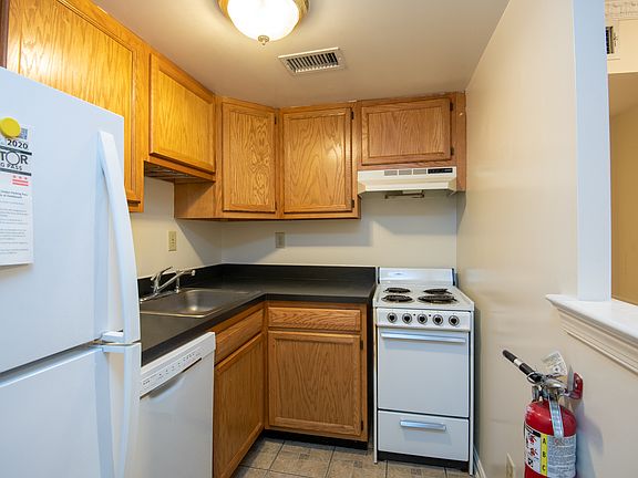 1778-Lanier-Pl-NW-#8B-5_12222021